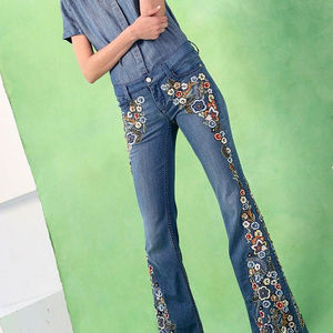 Alice + Olivia Flare Jean 25